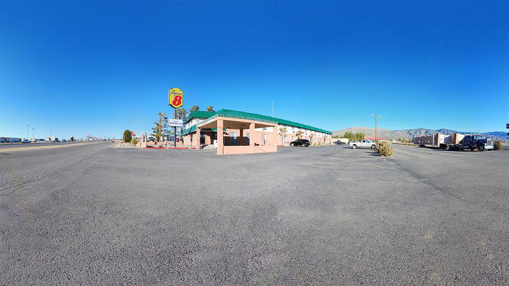 Super 8 By Wyndham Alamogordo - White Sands Екстериор снимка